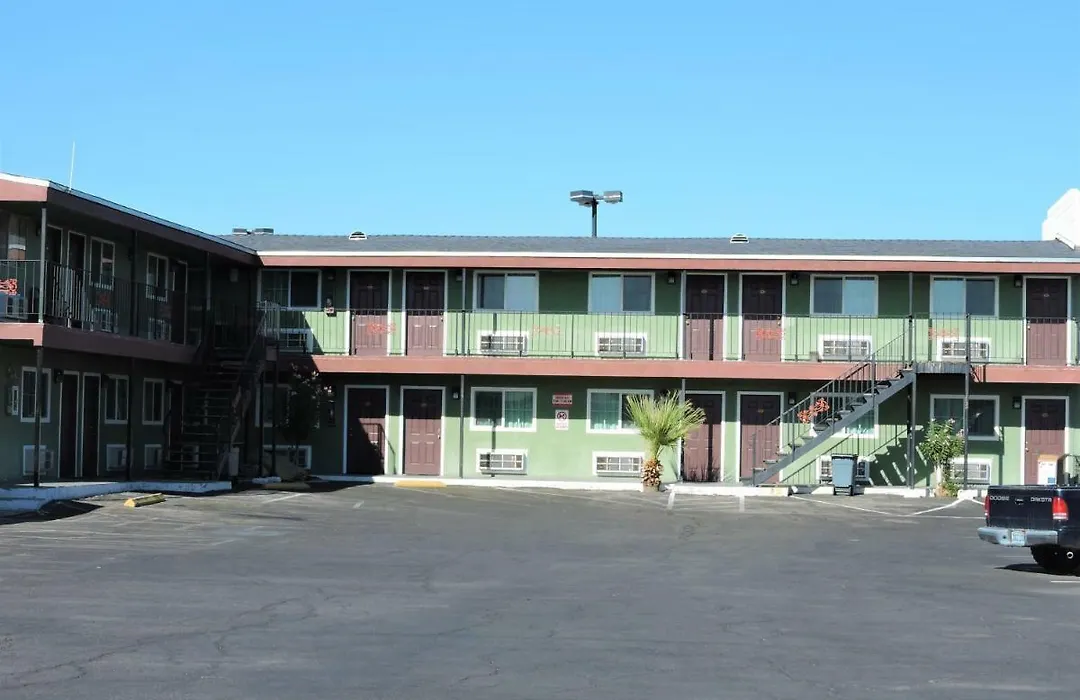 American Inn-1